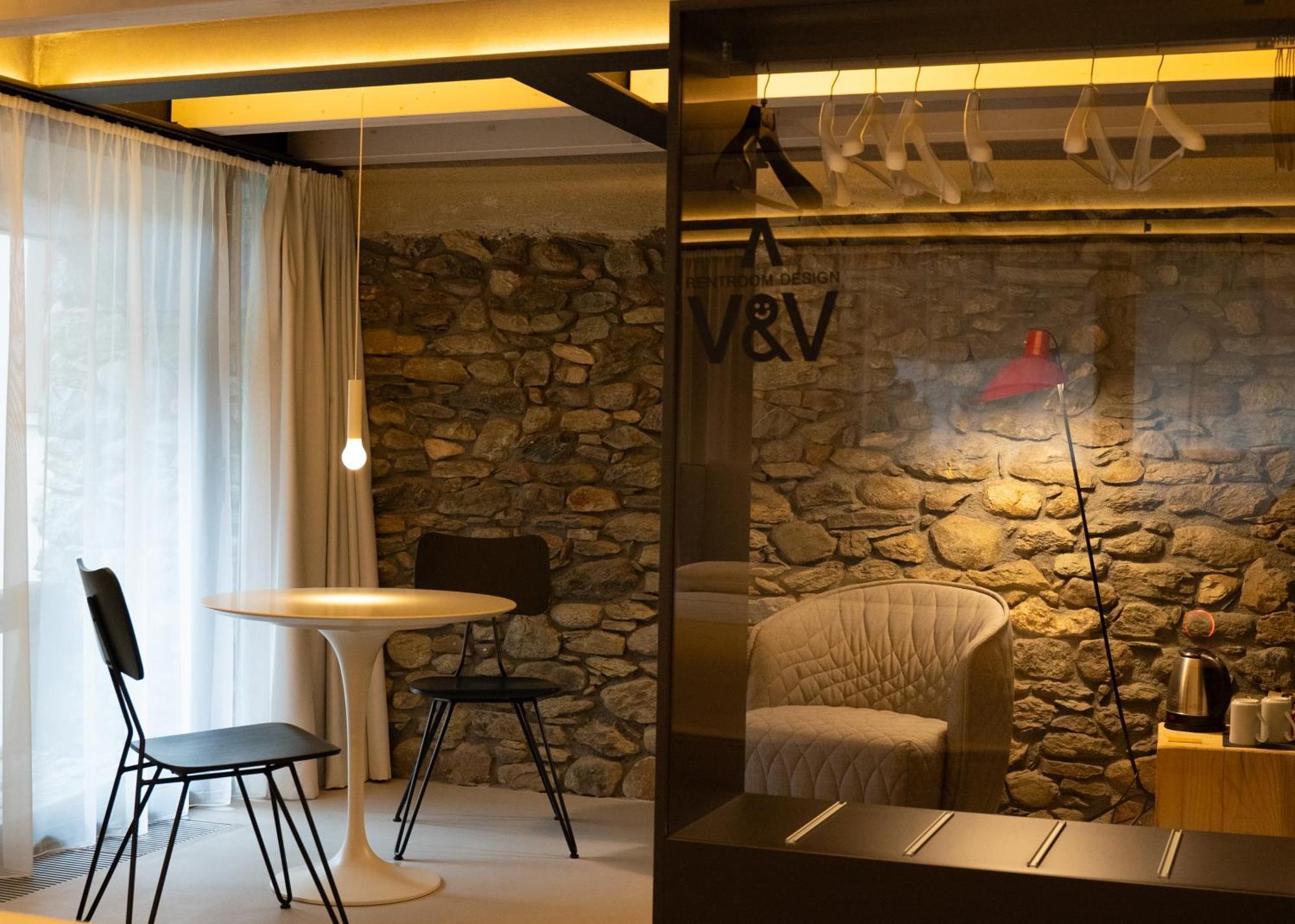 V&V Rentroom Design Gignod 外观 照片